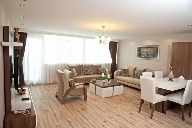Deluxe Tek Büyük Yataklı Oda, 2 Yatak Odası, Mutfak