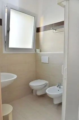 Üç Kişilik Oda, Balkon