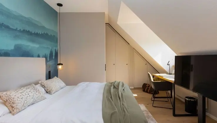 Comfort Tek Büyük Yataklı Oda