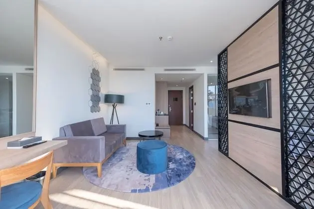 Premium Tek Büyük Yataklı Oda