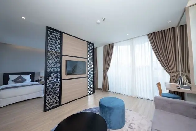 Premium Tek Büyük Yataklı Oda