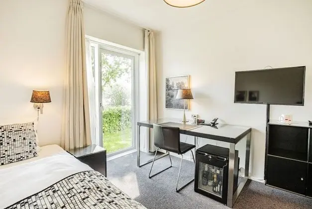 Standard Tek Kişilik Oda, Göl Manzaralı