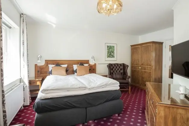 Superior Oda, Sauna, Göl Manzaralı