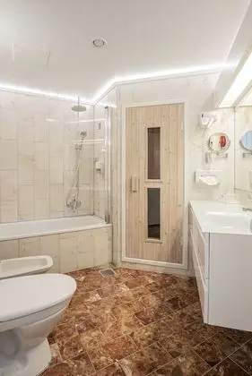 Superior Oda, Sauna, Göl Manzaralı