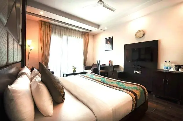 Super Deluxe Room