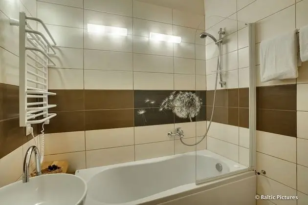 Basic Süit, 2 Yatak Odası, Özel Banyo, Bahçe Manzaralı