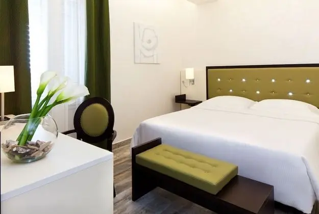 Deluxe İki Ayrı Yataklı Oda (Modern)