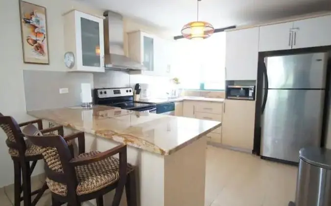 Villa, Plaj Kenarı