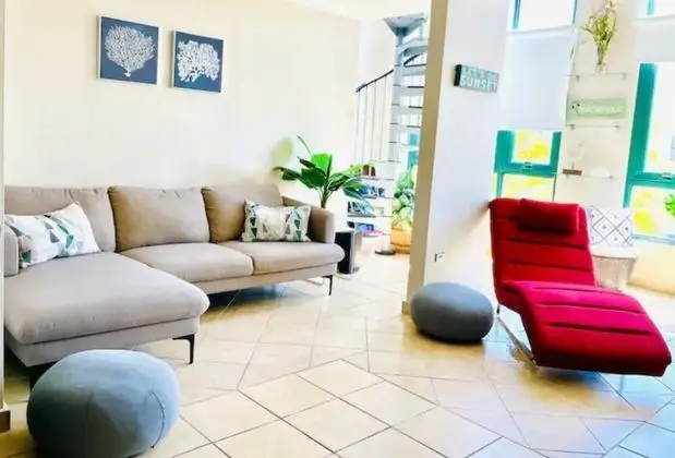 Villa, Plaj Kenarı