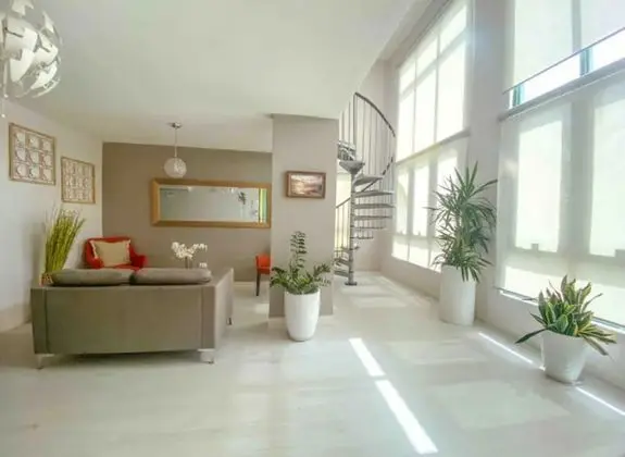 Villa, Plaj Kenarı