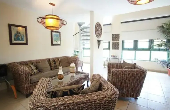 Villa, Plaj Kenarı