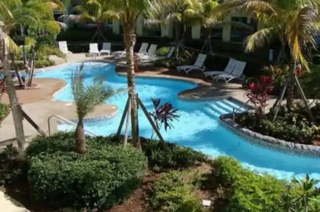 Villa, Plaj Kenarı
