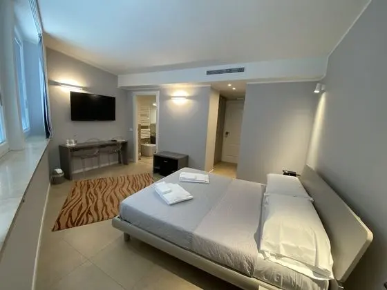 Deluxe Tek Büyük Yataklı Oda