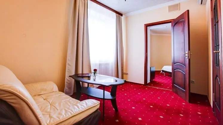 Deluxe Oda, 1 Büyük (Queen) Boy Yatak, Sigara İçilmez, Avlu Manzaralı