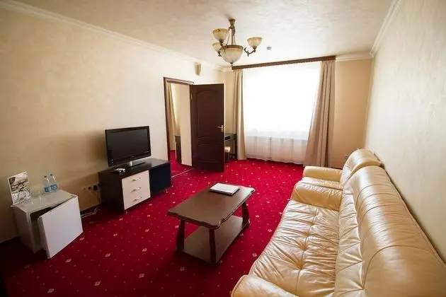 Luxury Oda, 1 Büyük (Queen) Boy Yatak, Sigara İçilmez, Avlu Manzaralı