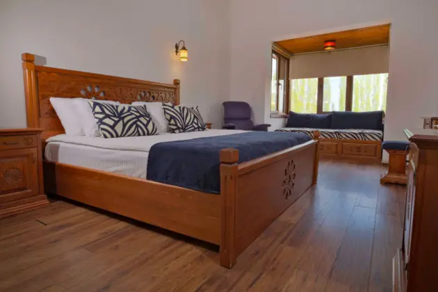 Deluxe Oda, Havuz Manzaralı