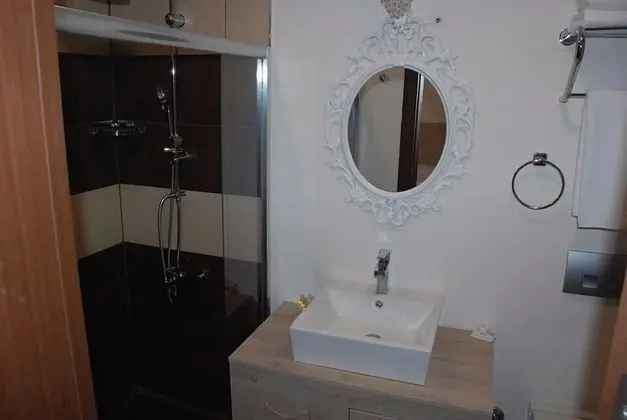 Standard Üç Kişilik Oda