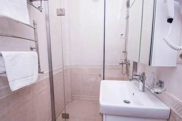 Tek Kişilik Oda, 1 Tek Kişilik Yatak, Sigara İçilmez