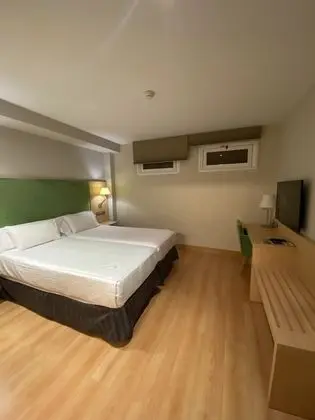 Standard Tek Büyük Yataklı Oda (2 beds)