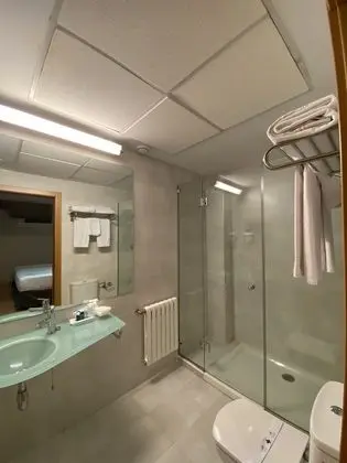 Standard Tek Büyük Yataklı Oda (2 beds)