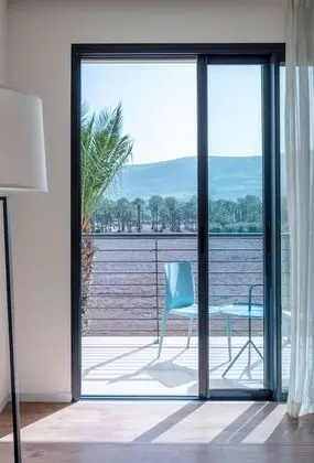 Deluxe Tek Büyük veya İki Ayrı Yataklı Oda