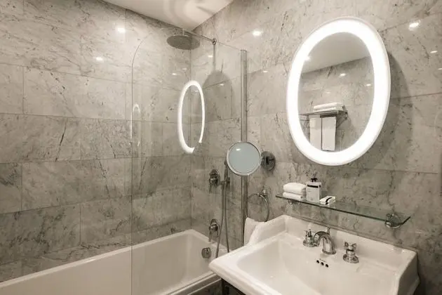 Classic Tek Büyük veya İki Ayrı Yataklı Oda, Balkon