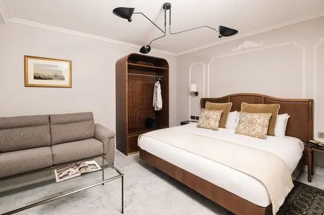 Deluxe Tek Büyük veya İki Ayrı Yataklı Oda