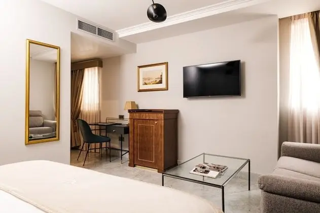 Deluxe Tek Büyük veya İki Ayrı Yataklı Oda