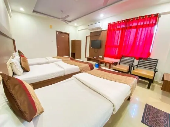 Deluxe Üç Kişilik Oda, 3 Tek Kişilik Yatak