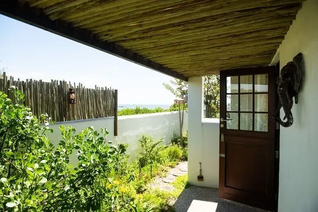 Queen Room with partial sea view