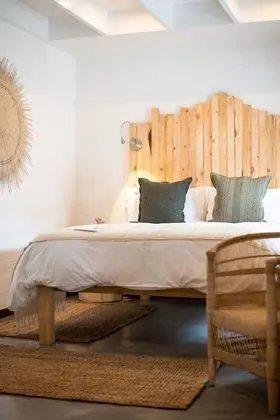 Queen Room with partial sea view