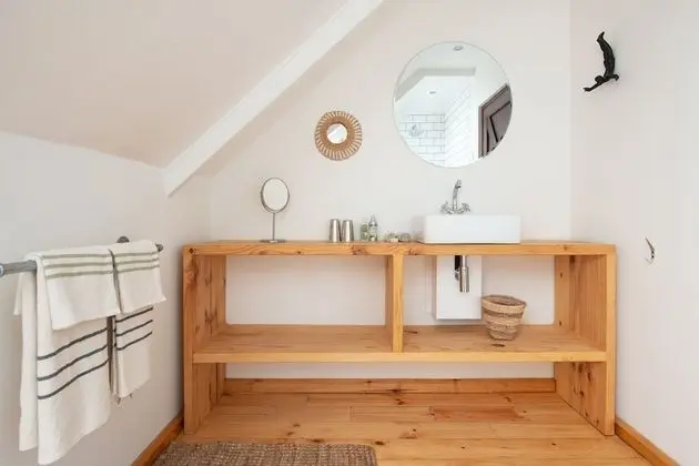 Üç Kişilik Oda, Balkon