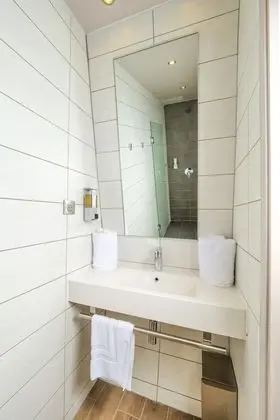Superior Tek Büyük Yataklı Oda