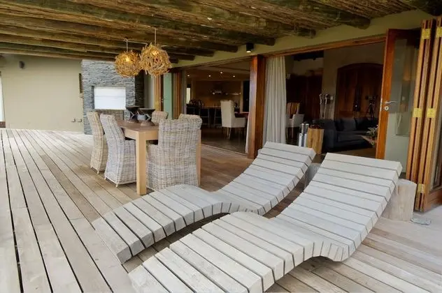 Lodge Three Bedrooms One Bathroom