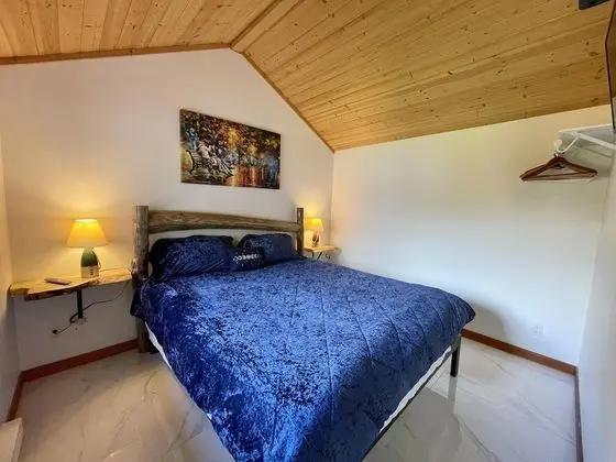 Kulübe (Oceanfront with Private Hot Tub / Gon)