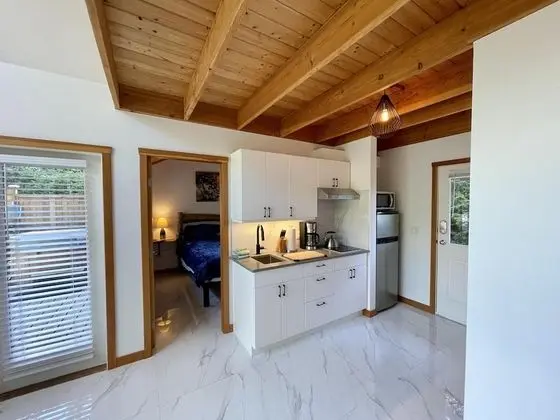 Kulübe (Oceanfront with Private Hot Tub / Gon)