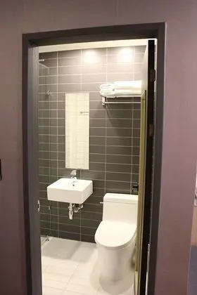 Standard Deluxe