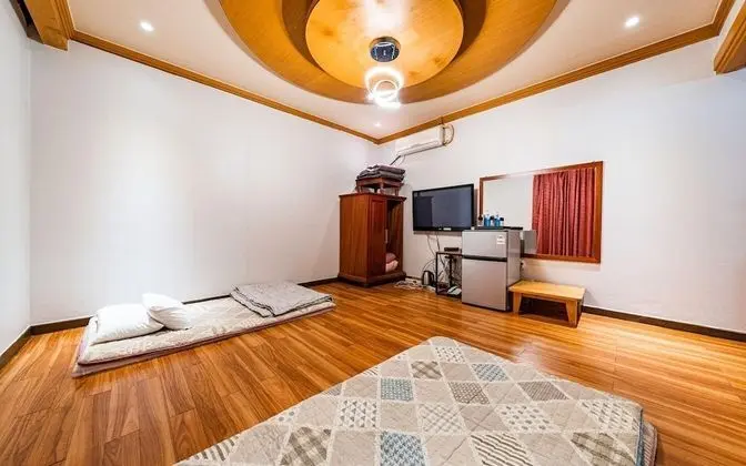 Oda (Special room - Korean room (ondol bed)