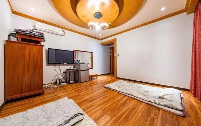 Oda (Special room - Korean room (ondol bed)
