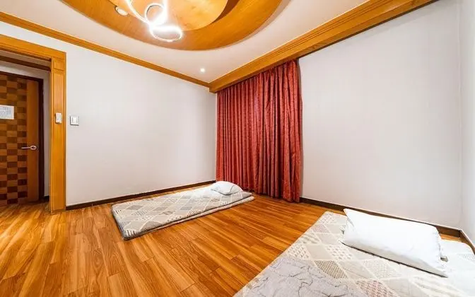 Oda (Special room - Korean room (ondol bed)
