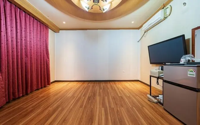 Oda (Special room - Korean room (ondol bed)