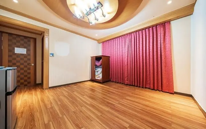 Oda (Special room - Korean room (ondol bed)
