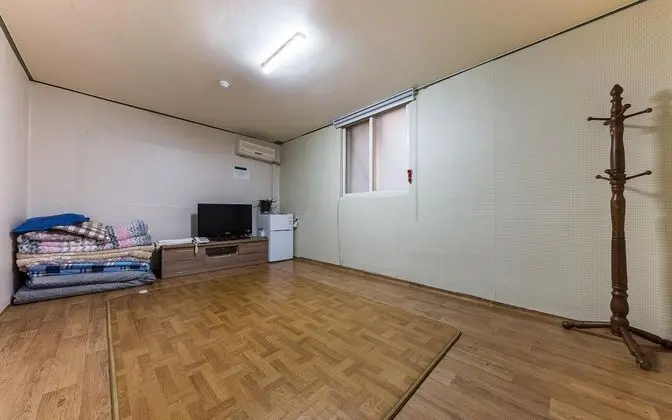 Oda (Ondol room)