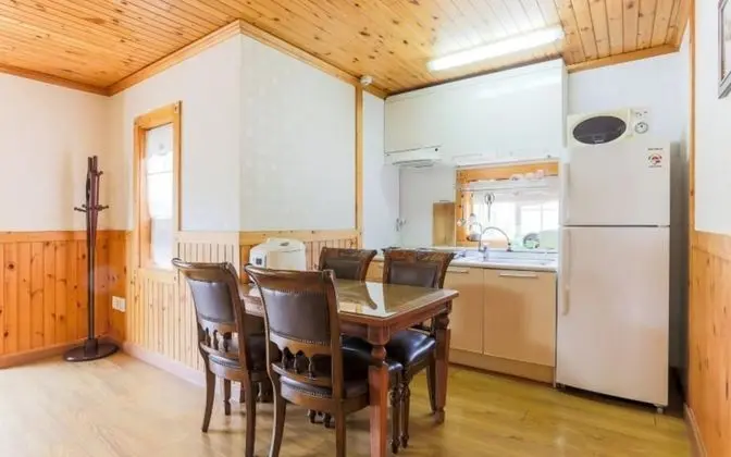 Oda (Hope room (Studio))