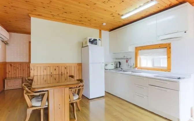 Oda (Hwamokbang (Studio))