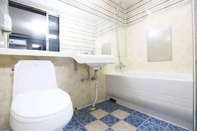 Oda (Standard room A (large room with bath)