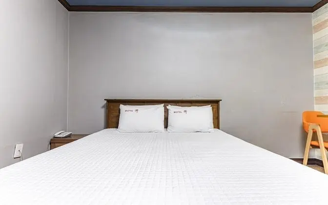 Oda (Standard room A (large room with bath)