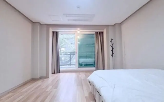 Oda (Room 202 (Living Room + 1 Room))