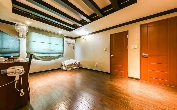 Oda (Ondol Room)