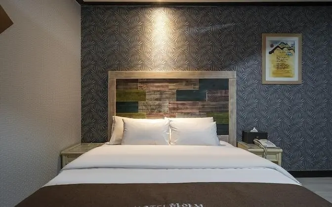 Oda (Standard Room)